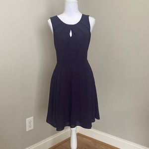 Dark Purple Sleeveless Lightweight Dress